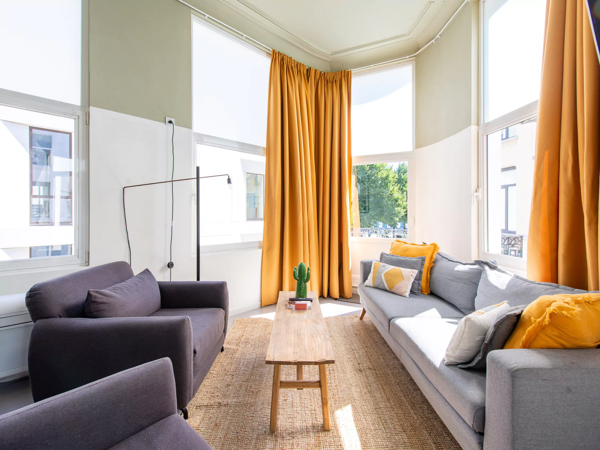 Belgium Sothebys Int. Realty Setting the Tone EN