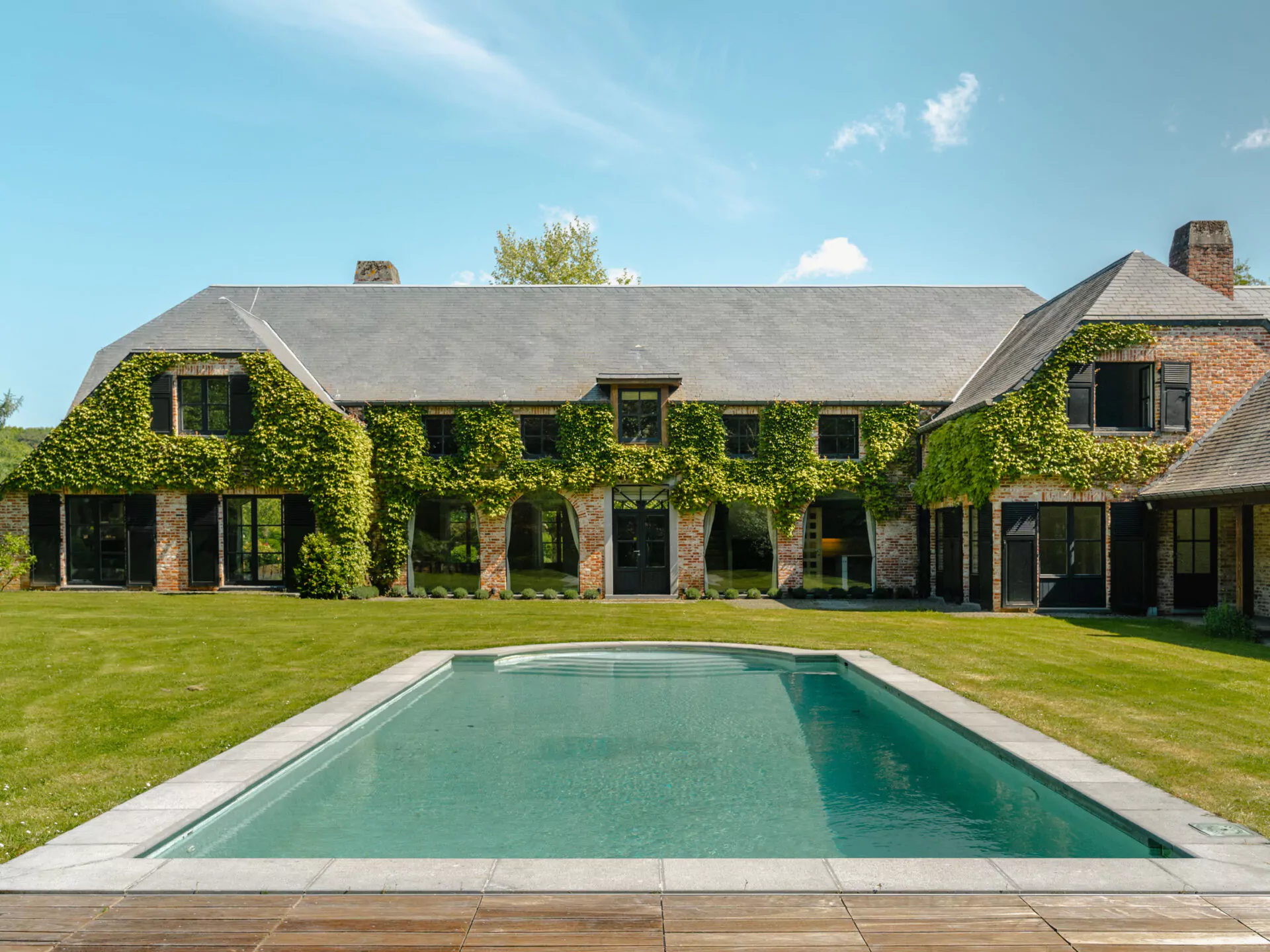 Belgium Sothebys Int. Realty Quand la nature sublime l’art de vivre